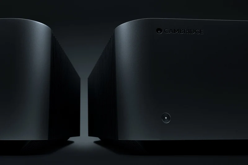 Cambridge Audio EDGE A - Amplificateur stéréo intégré 100 Watts/canal, Bluetooth