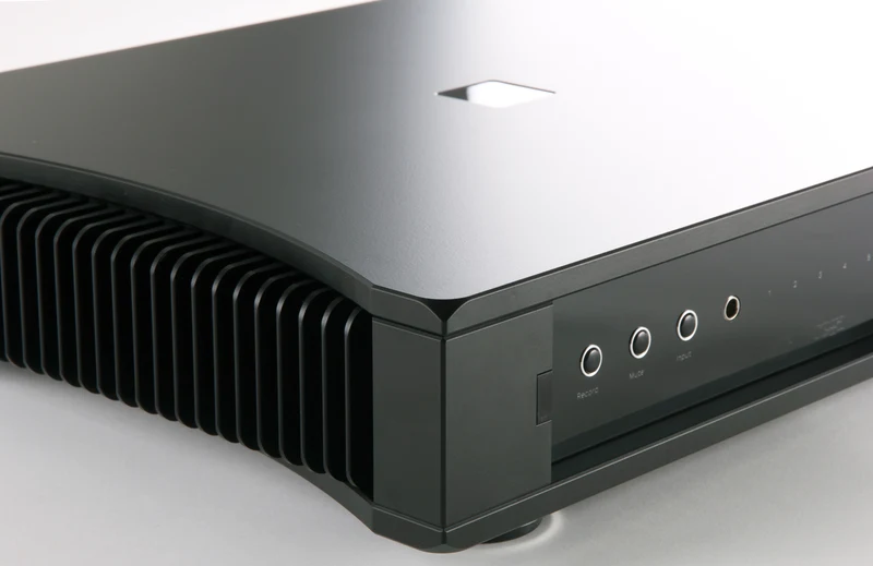 REGA Aethos | Amplificateur stéréo intégré 125Watts/Canal