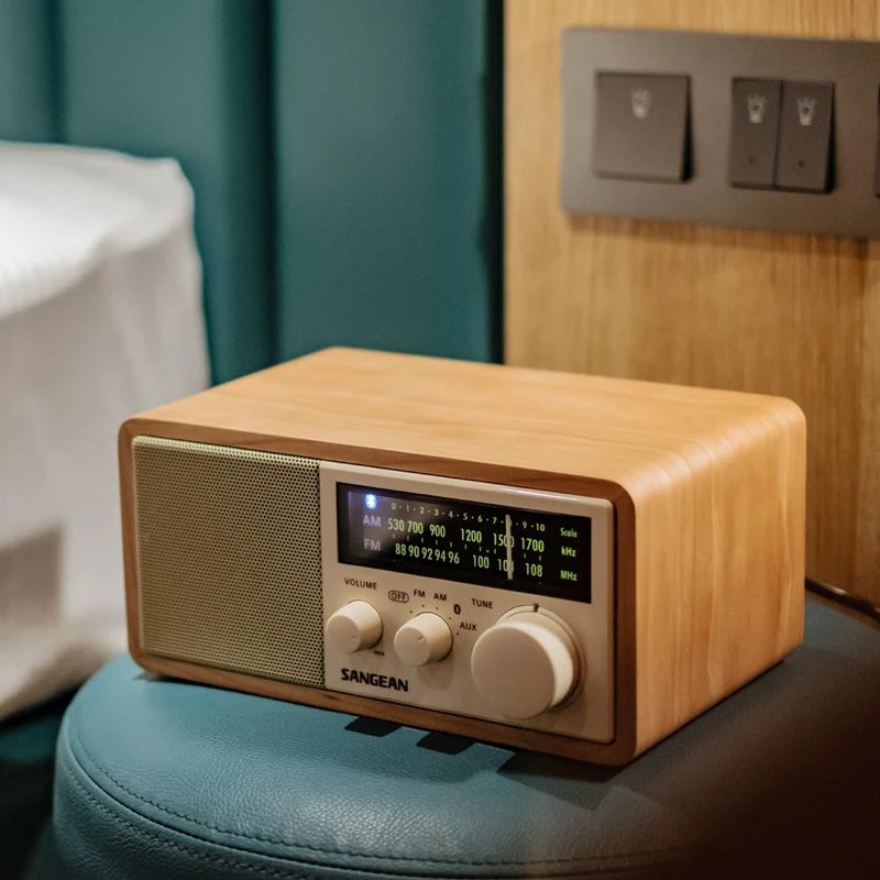 SANGEAN WR-16 | Radio de table AM / FM / AUX / Bluetooth noyer