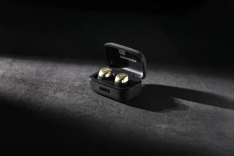 MOMENTUM True Wireless 4