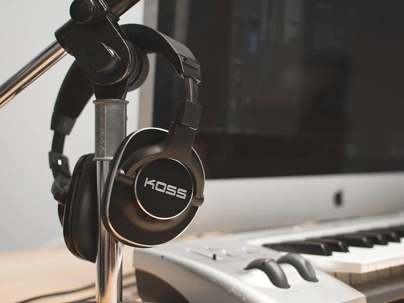 KOSS PRO4-S