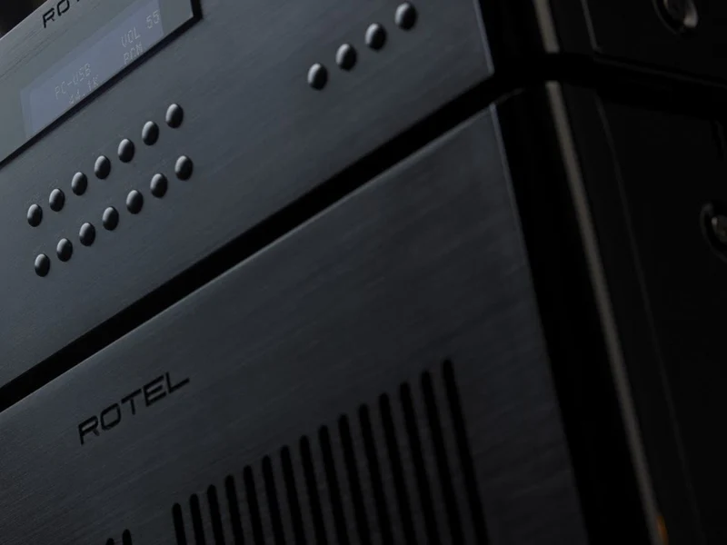 ROTEL RB-1590