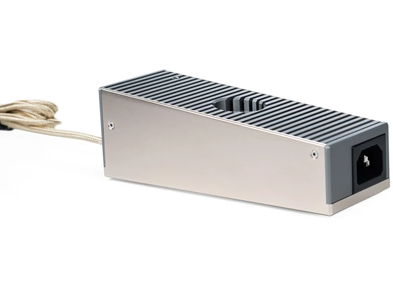 iFi Audio iPOWER Elite 24V