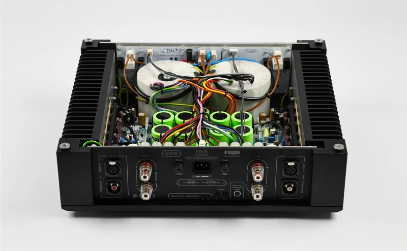 REGA Solis | Amplificateur de puissance 168Watts/Canal