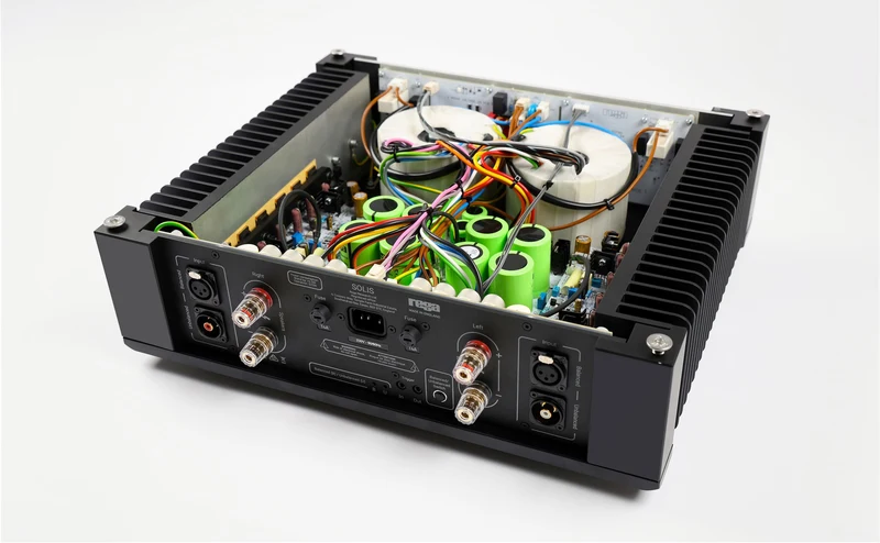 REGA Solis | Amplificateur de puissance 168Watts/Canal
