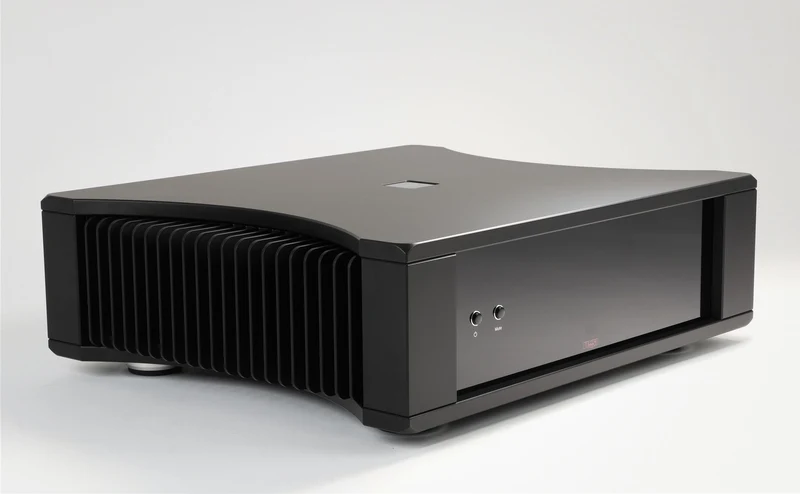 REGA Solis | Amplificateur de puissance 168Watts/Canal