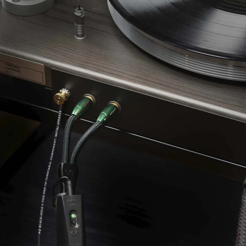 Audioquest Black Hole GroundGoody | Fil de terre dissipant les RF 1.5M (5')