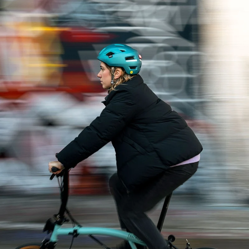 Casque vélo électrique Met E-Mob avec feu intégré