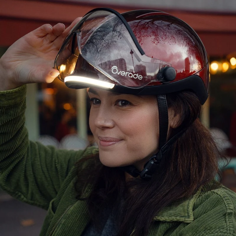 Casque vélo à visière avec Clignotants et Frein Stop Life Overade