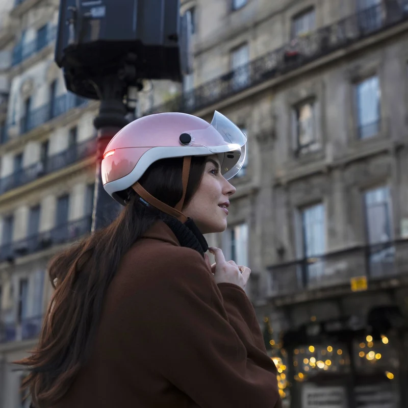 Casque vélo à visière avec Clignotants et Frein Stop Life Overade
