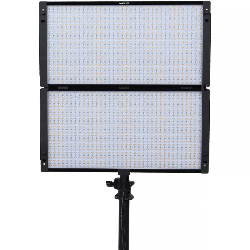 Nanlite PavoSlim 240C RGB LED Panel