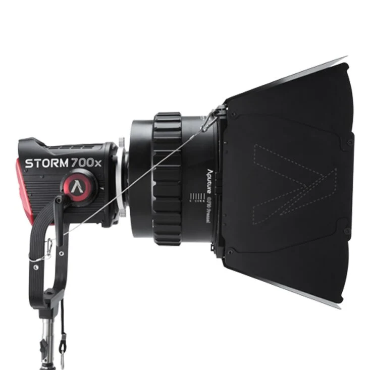 Aputure CF10 Fresnel and Barn Doors Kit