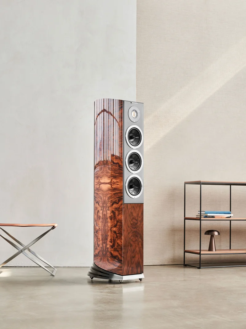 Audiovector R8 Arrete - Enceintes de type colonne haute-fidélité pour les audiophiles!