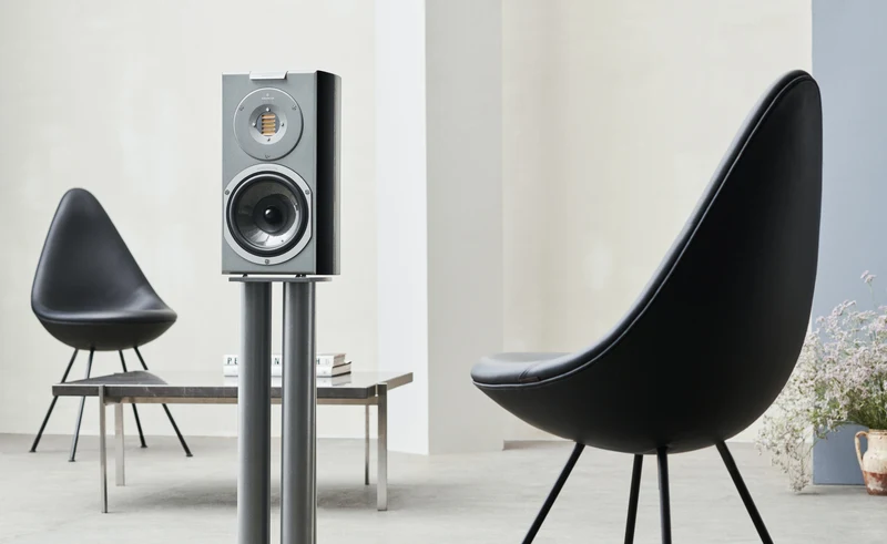 Audiovector R1 Arrete - Enceintes compactes d'étagère haute-fidélité performantes
