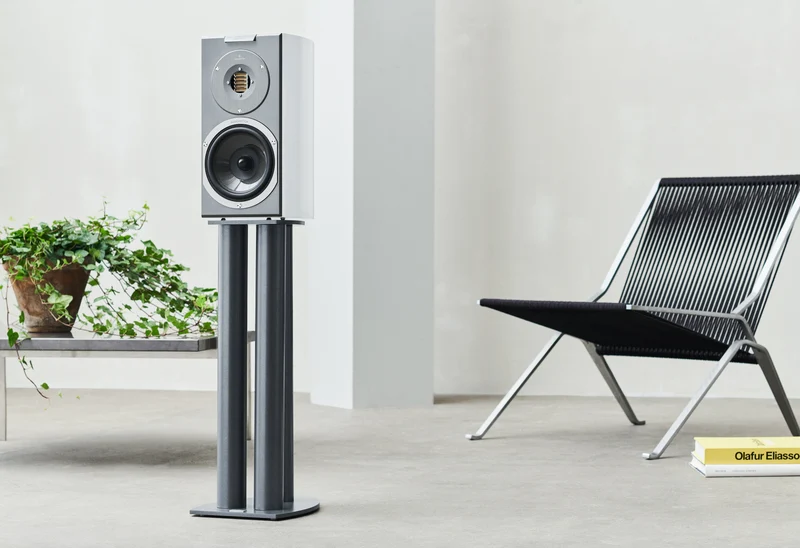 Audiovector R1 Arrete - Enceintes compactes d'étagère haute-fidélité performantes