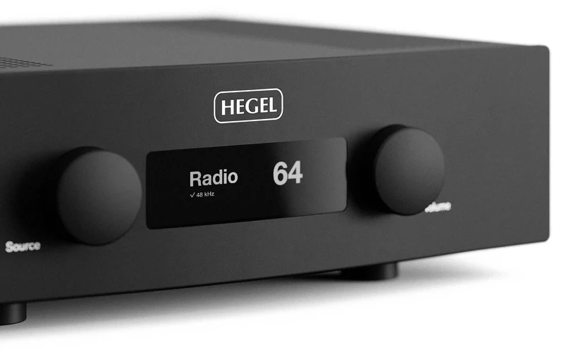 Hegel H400 - Amplificateur stéréo intégré «Streamliner» 250W/C et Lecteur réseau