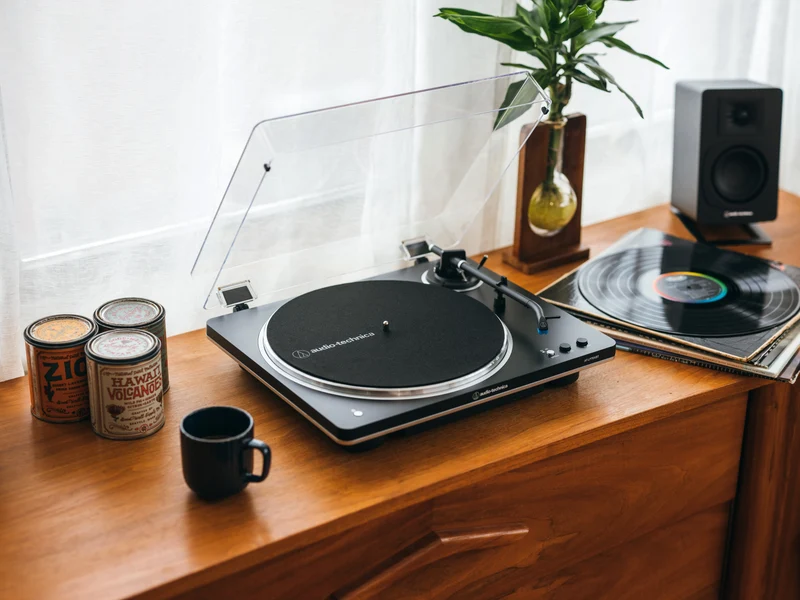 audio-technica AT-LP70XBT - Table tournante automatique Bluetooth à entraînement par courroie