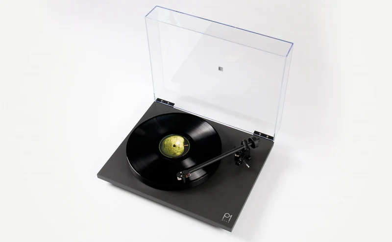 REGA Planar 1 Plus - Table tournante « Plug and Play » avec avec Fono Mini A2D