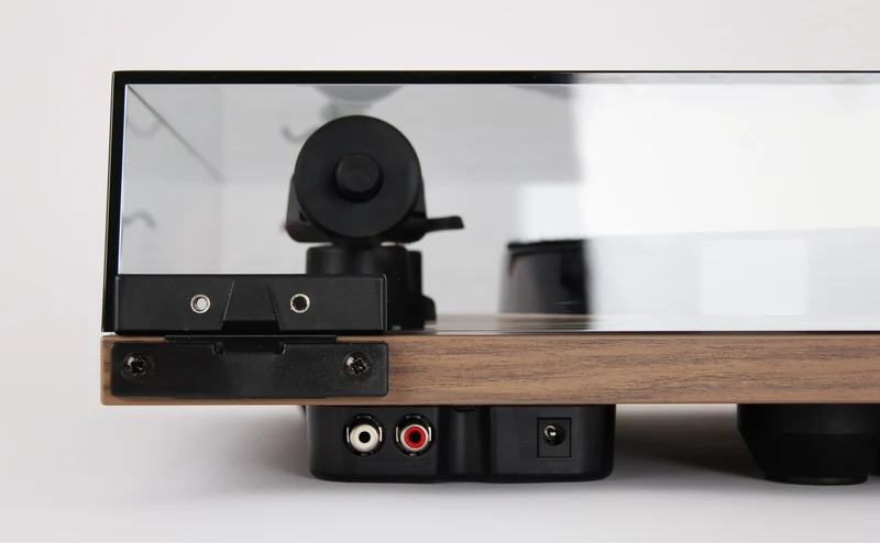 REGA Planar 1 Plus - Table tournante « Plug and Play » avec avec Fono Mini A2D