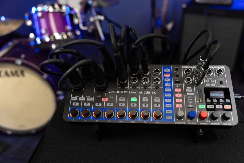 Zoom LiveTrak L6max Digital Mixer/Recorder