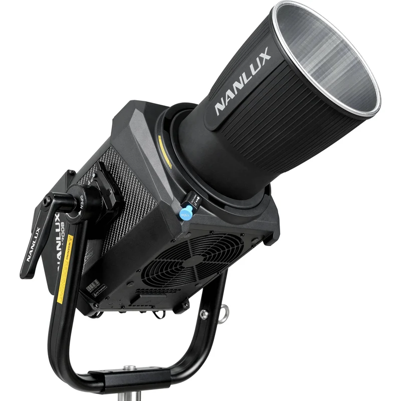 Nanlux Evoke 1200B Spot Light