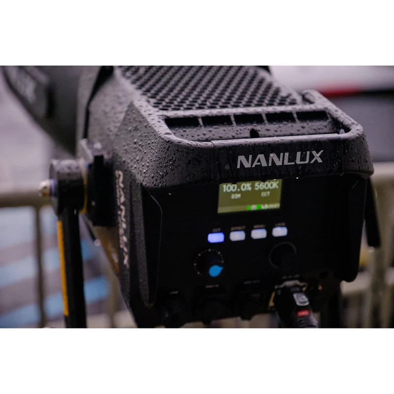 Nanlux Evoke 1200B Spot Light