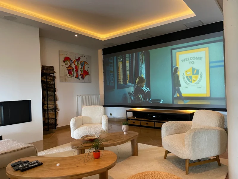 AV Concept Products CeilingScreen Tensioned X (BlackDrop 10cm) - Infinity+ (Toile à l'avant du carter)
