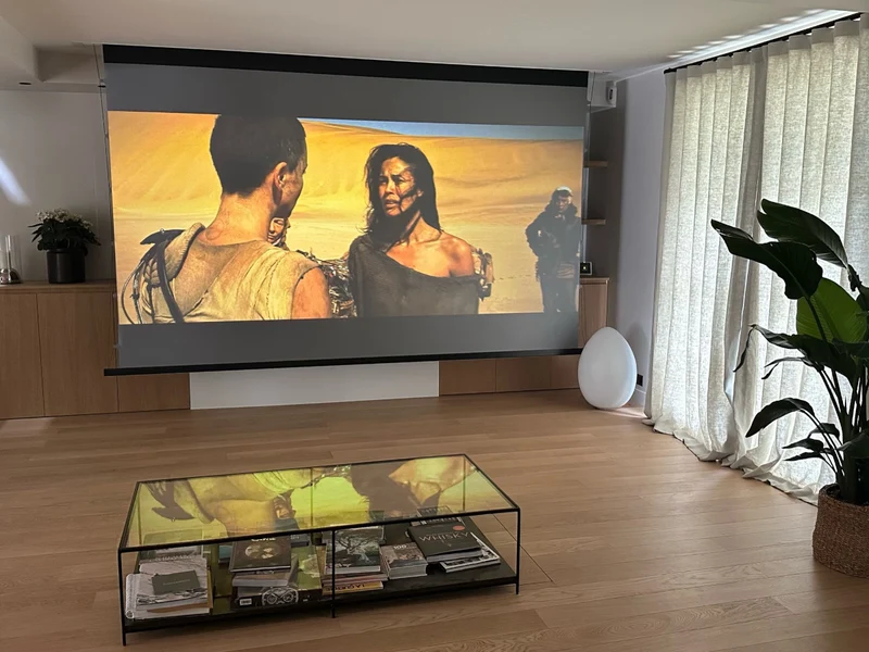 AV Concept Products CeilingScreen Tensioned X (BlackDrop 10cm) - Infinity+ (Toile à l'avant du carter)