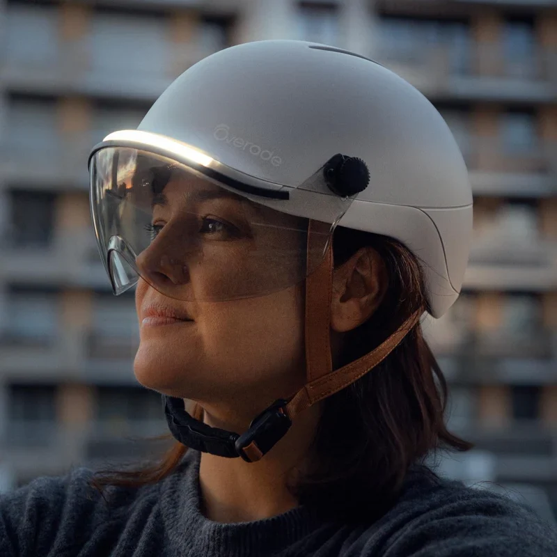 Casque vélo à visière lumineux avec clignotants Overade Life