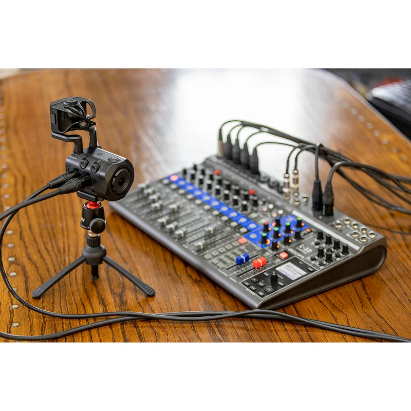 Zoom Q8n-4K Handy Video Recorder