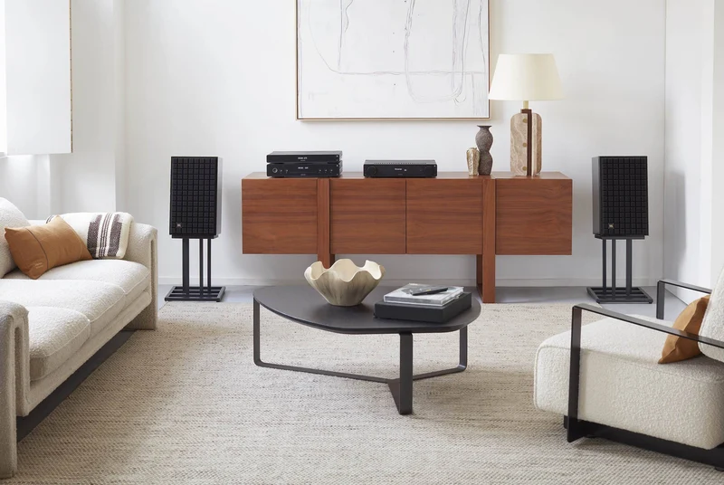 ARCAM A25 - Amplificateur stéréo intégré 100 Watts par canal (Boîte ouverte)