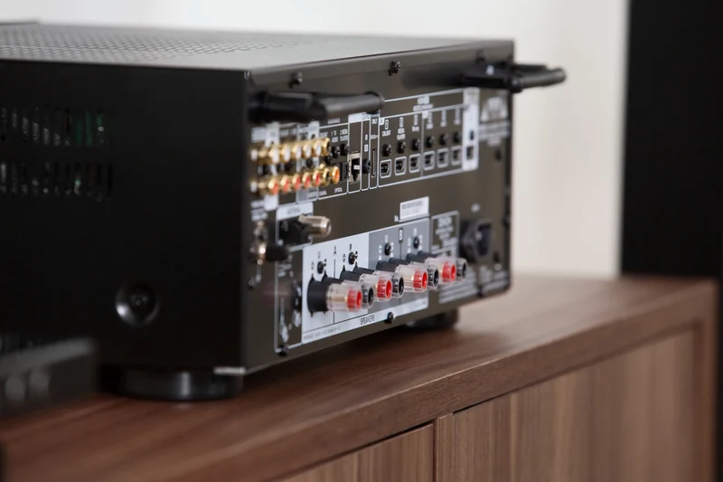 Denon DRA-900H - Récepteur Stéréo 100Watts/Canal à 2 canaux 8K