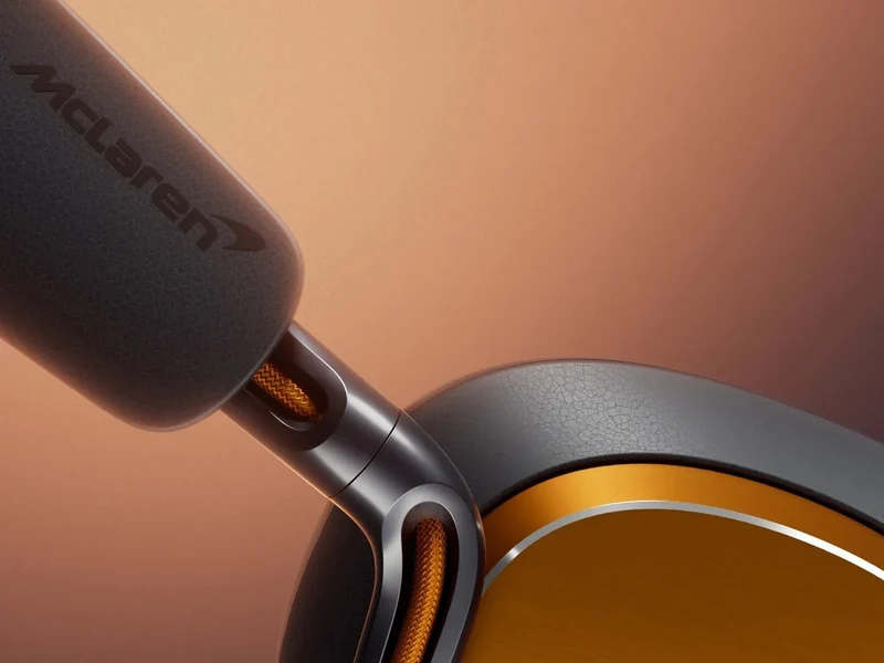Bowers & Wilkins PX8 S2