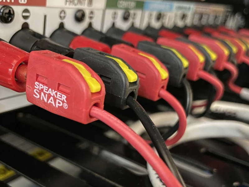 SPEAKER SNAP - Fiches bananes (la paire)