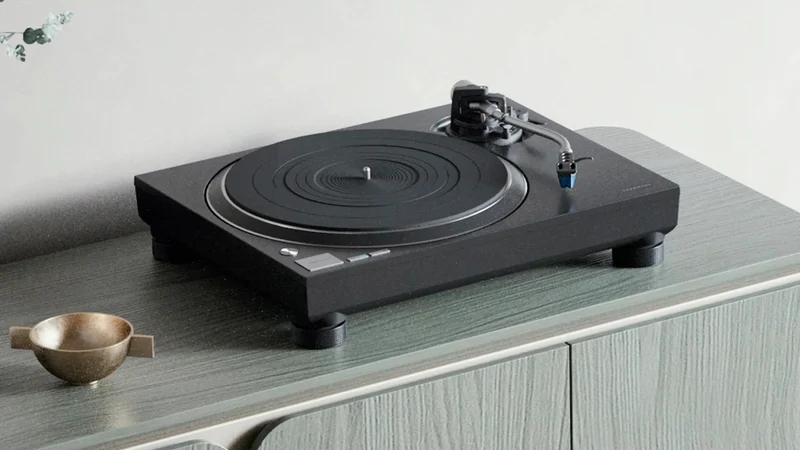 Technics SL-100C - Table tournante à entraînement direct de Classe Première