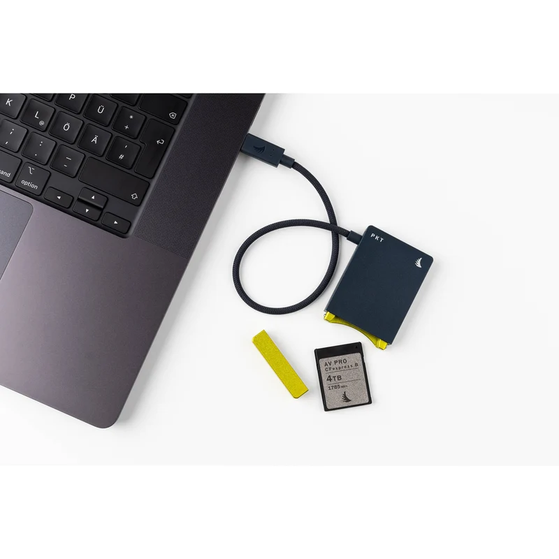 Angelbird PKT CFexpress 2.0 Type B Card Reader