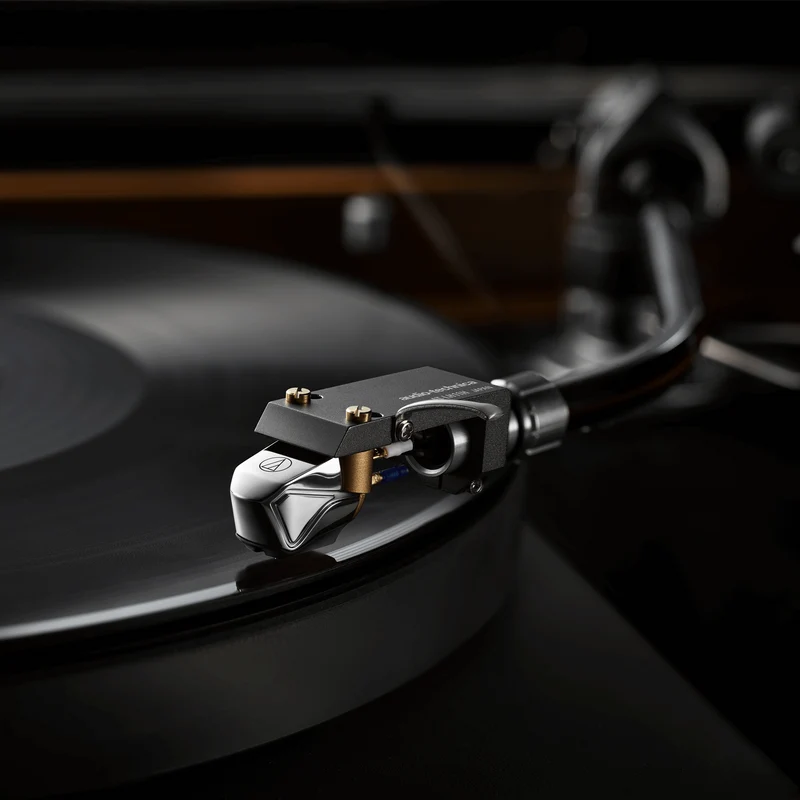 audio-technica AT-ART20 - Cartouche à bobine mobile (Moving Coil - MC) basse sortie cantilever en bore
