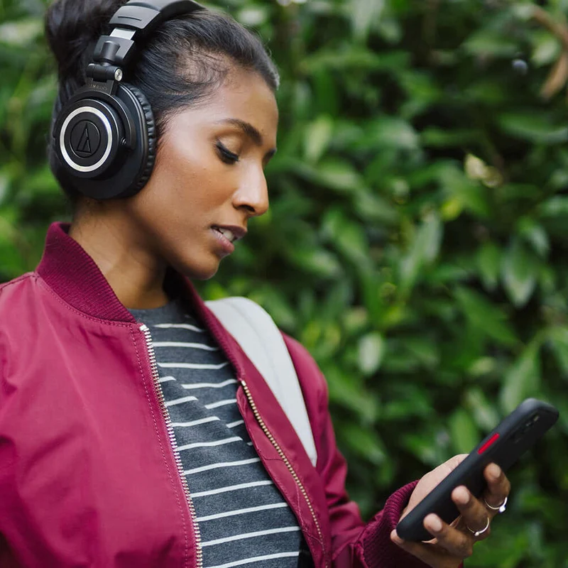 Audio Technica ATH-M50XBT2 wireless Over-Ear Headphones