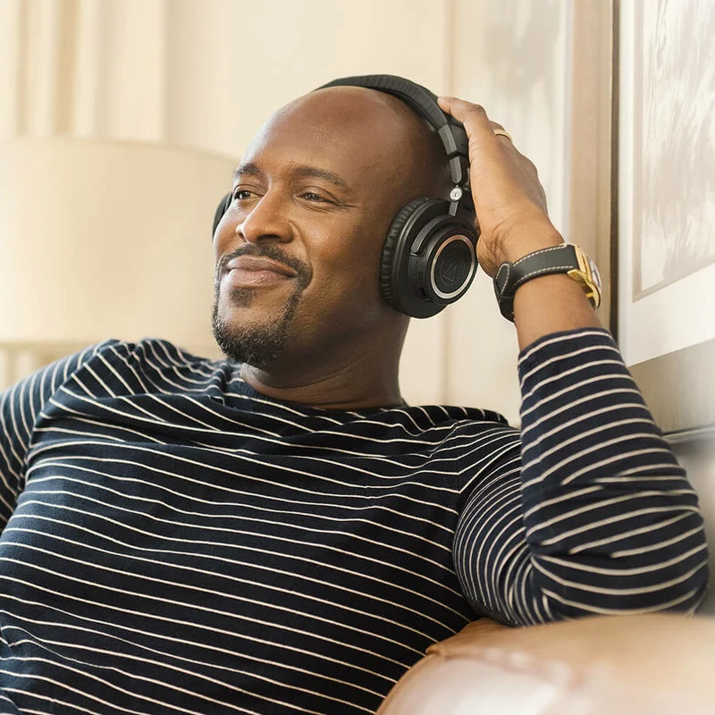 Audio Technica ATH-M50XBT2 wireless Over-Ear Headphones