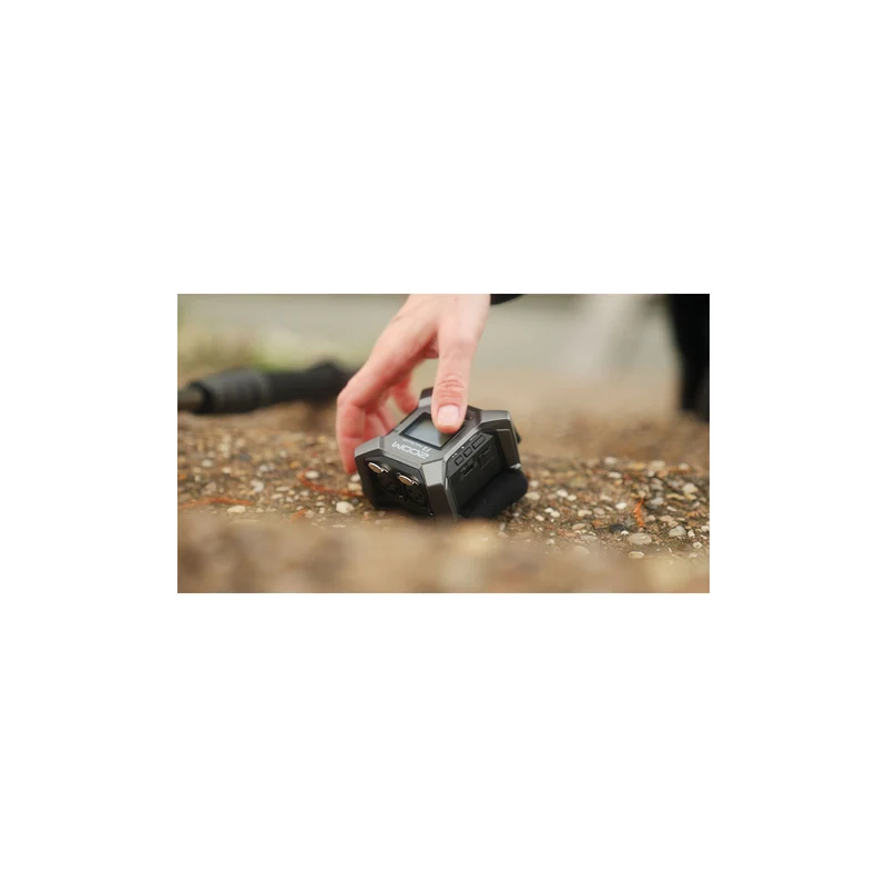 Zoom F3 2-Input / 2-Track Portable Field Recorder