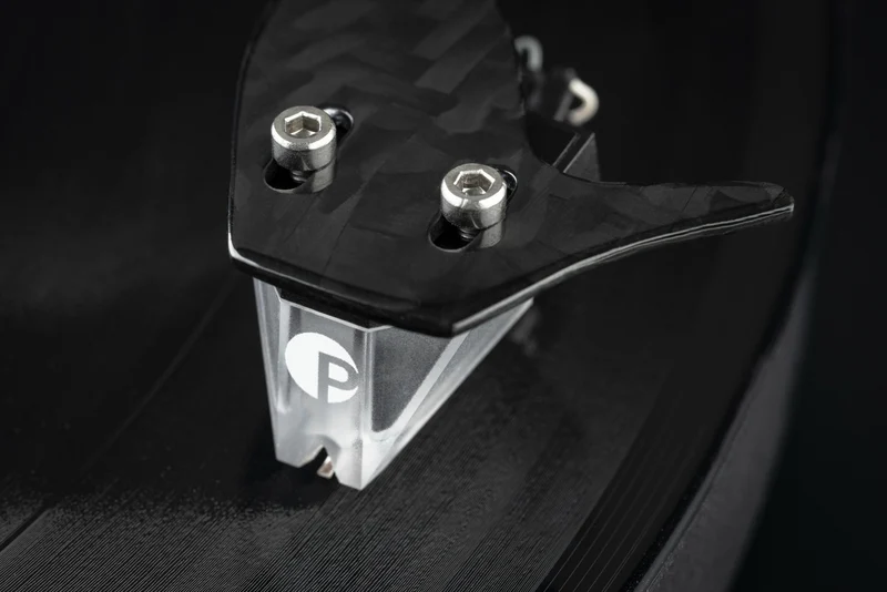Pro-Ject Debut Pro + Pick It Pro - Table tournante pour audiophile avec cartouche Pick It Pro finition piano noir