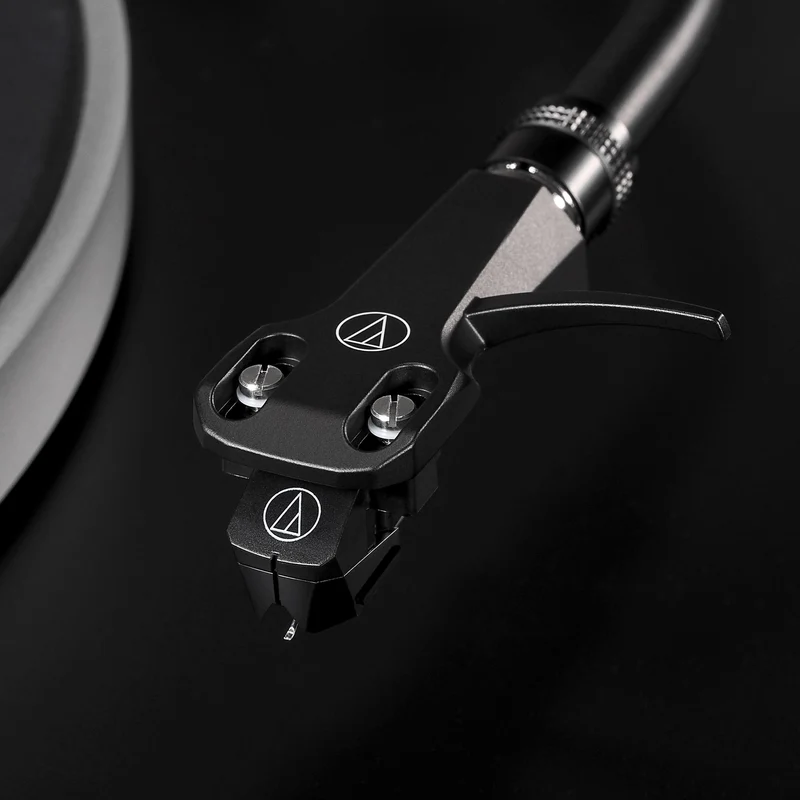 audio-technica AT-LP5X - Table tournante manuelle à entraînement direct