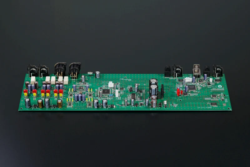 Accuphase DP-450 - Lecteur CD, DAC ESS 32 Bits