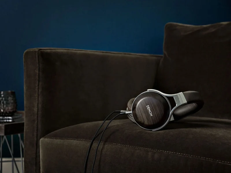 DENON AH-D5200