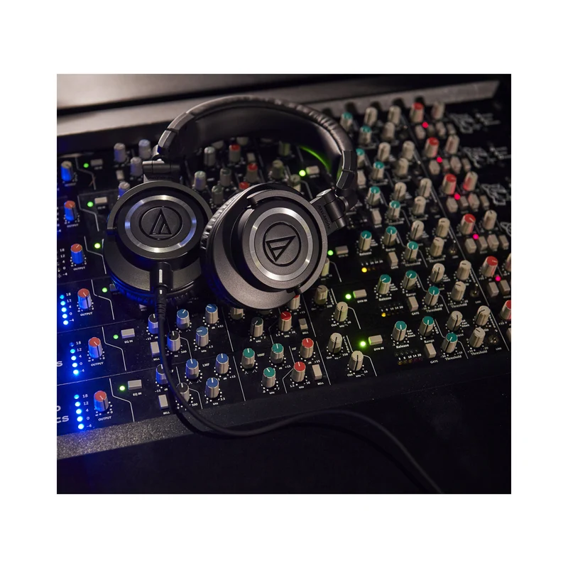 Audio-Technica ATH-M50x Closed-Back Monitor Headphones (Black)