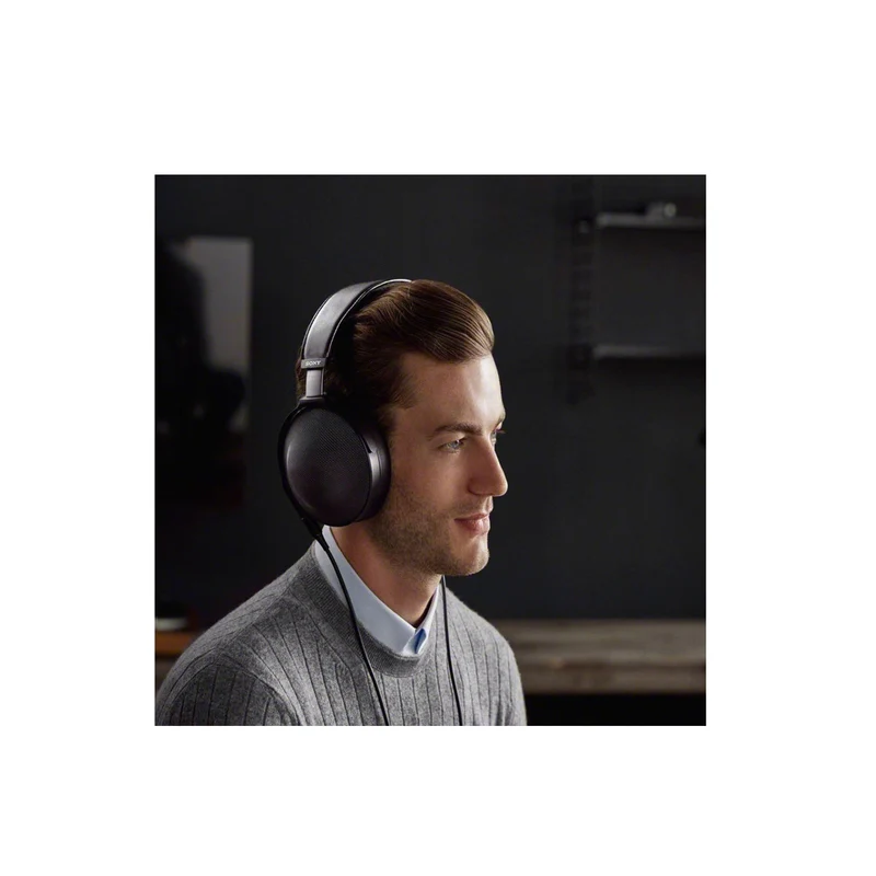 Sony MDR-Z1R Over ear Headphones - full size - wired