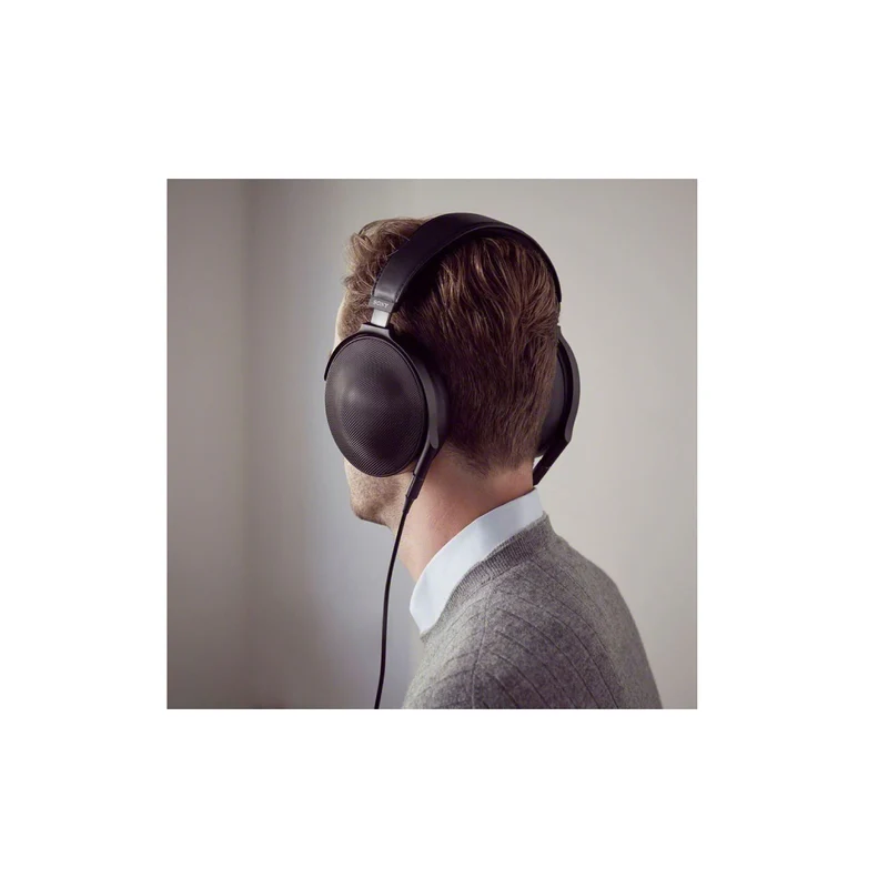 Sony MDR-Z1R Over ear Headphones - full size - wired