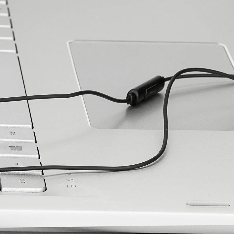 Écouteurs filaires Zeta avec télécommande et microphone