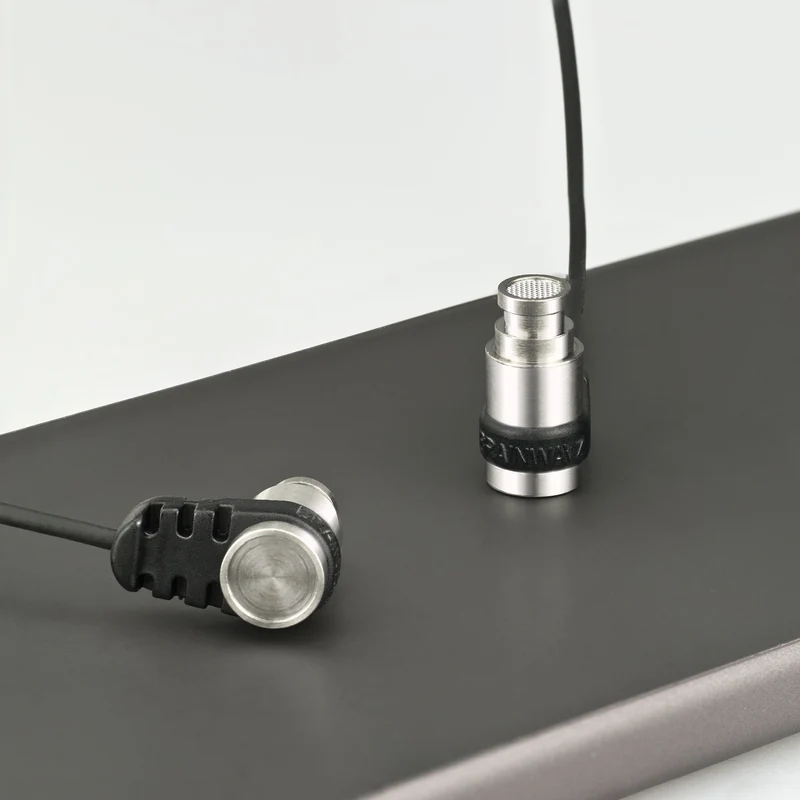 Écouteurs à isolation acoustique Omega IEM avec microphone et télécommande