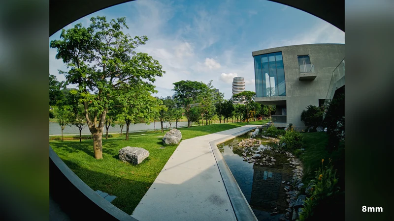 Tilta 8mm Fisheye Lens for iPhone (T-Mount) - Champagne